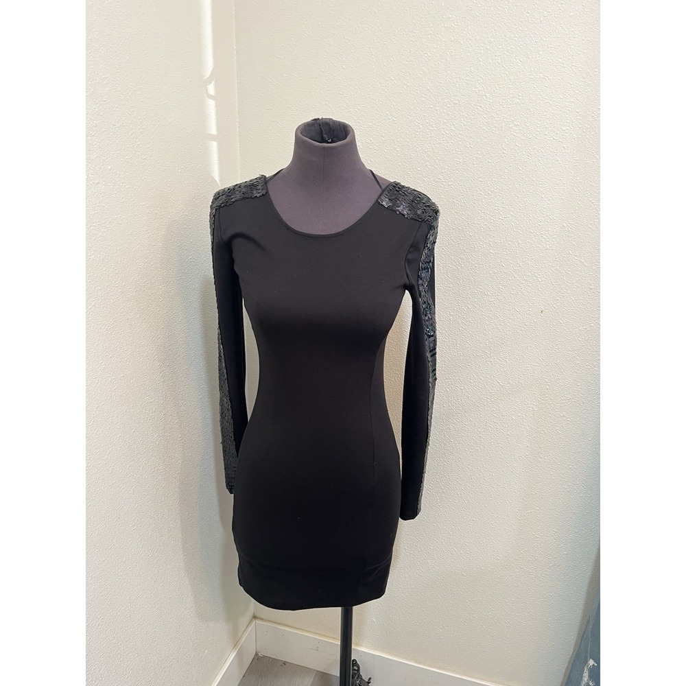 A/X‎ ARMANI EXCHANGE black form fitting dress with sequins stripes Size XS
